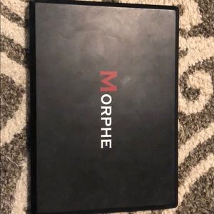 MORPHE 35b eyeshadow palette